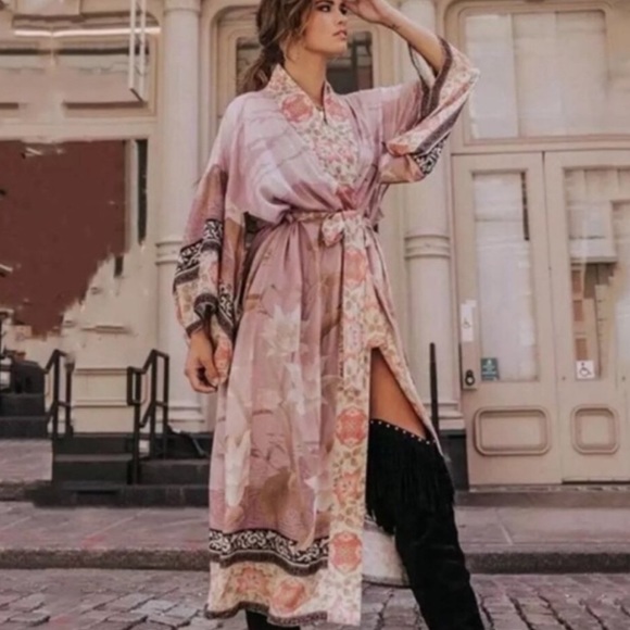 #85 CLOSEOUT SALE New! Boho Gypsy Cherry Blossom Kimono Robe Cover-Up - Picture 3 of 7